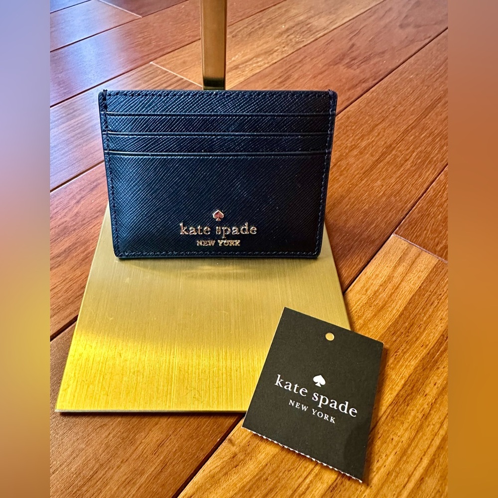 Kate Spade Schuyler Black Saffiano PVC Card Holder with Gold Logo NWT - Picture 2 of 4